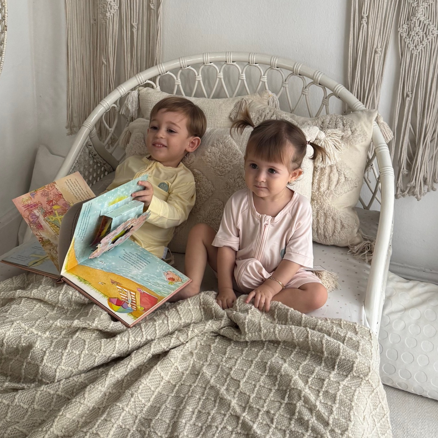 Crib Bedding Set